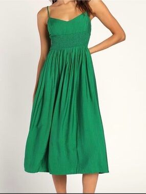 Lulu's Emerald Smocked Midi Dress with Spaghetti Straps